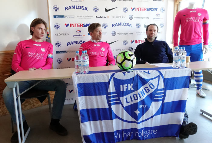 IFK:s A-lagskapten Philip Göransson, Jesper Blomqvist och Markus Karlsson vid dagens presskonferens.