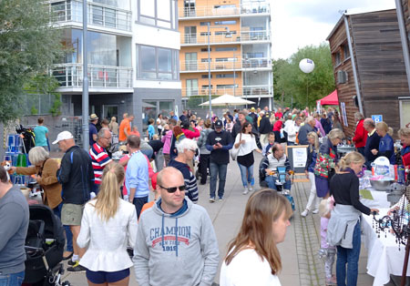 Gåshagadagen drog rekordmånga besökare i år. Södra Hamnpromenaden var precis så fullpackad som många vill att den alltid ska vara...